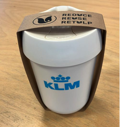 KLM imprint Retulp sustainable reusable cups alternative disposable cups